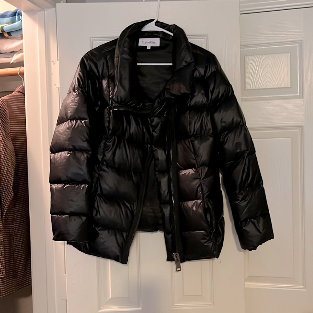 Calvin Klein shiny black puffer jacket without hood